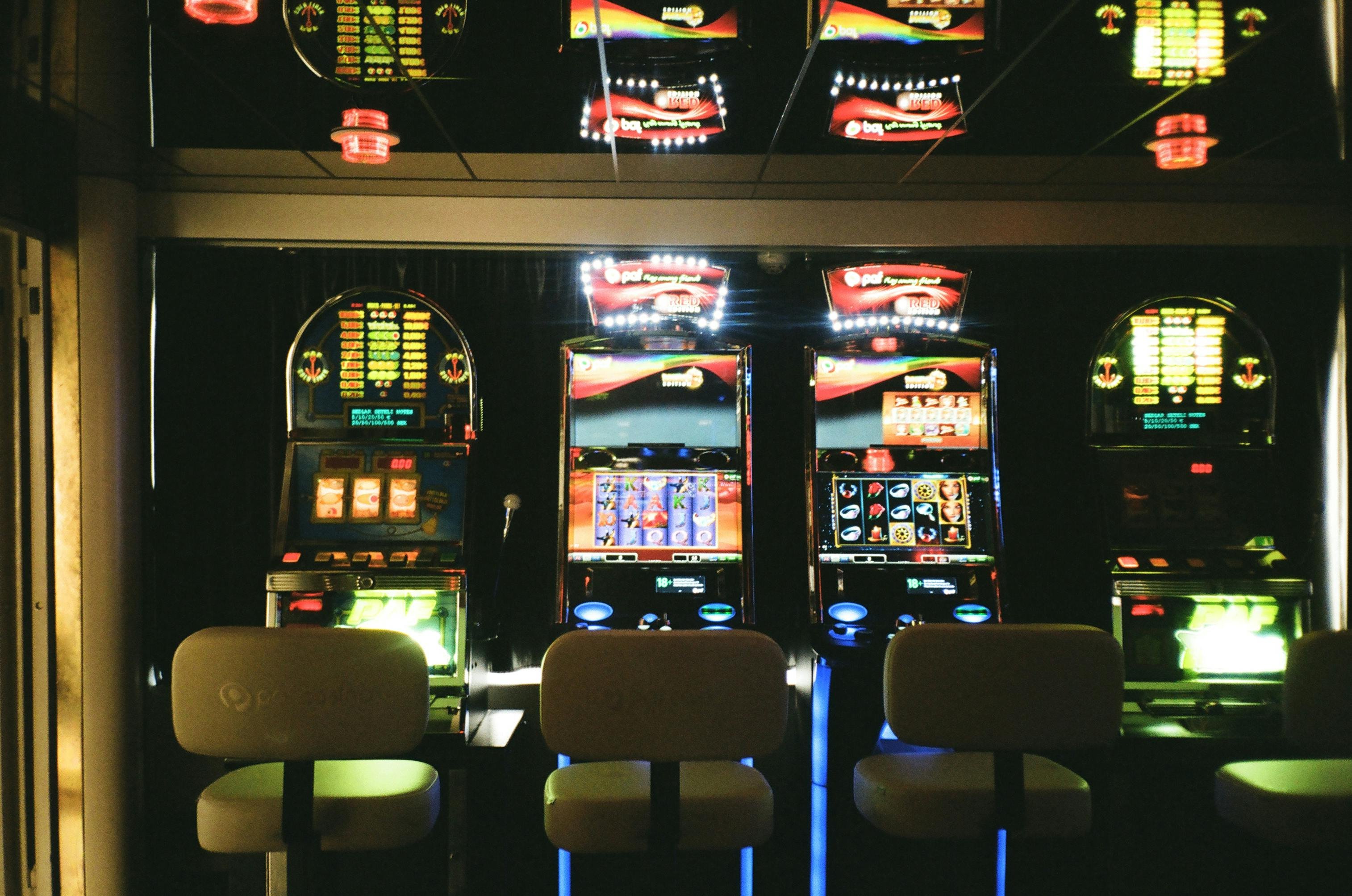 Filipino player browsing jilino sports and casino categories on mobile